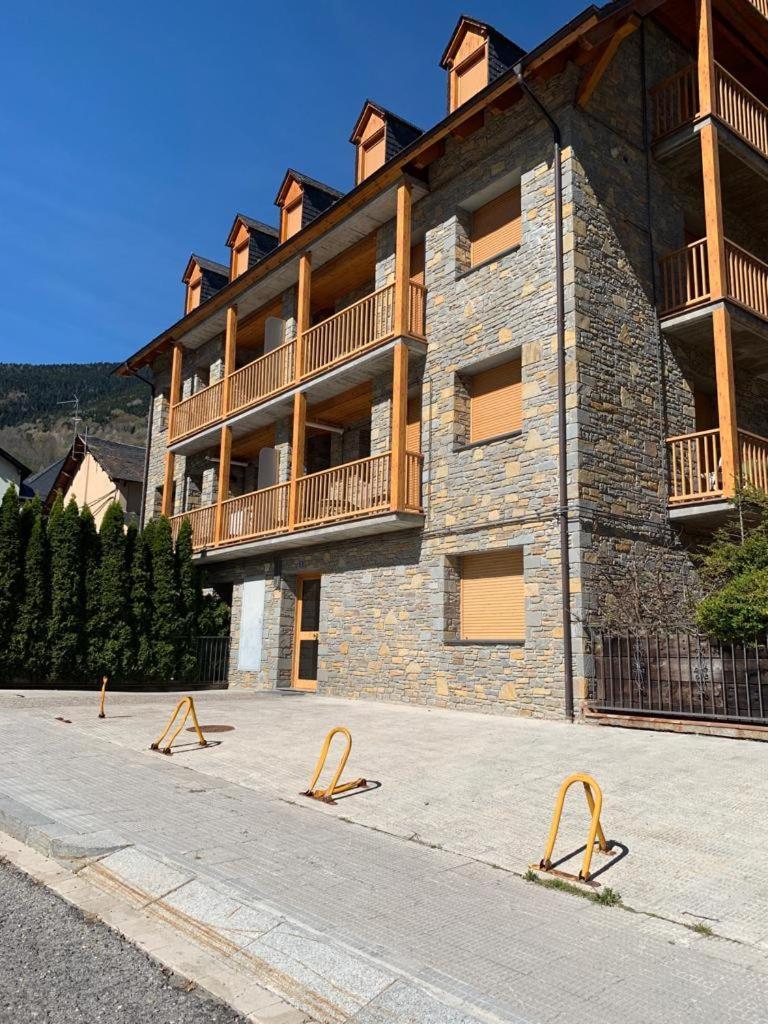 Apartamento En Βιέλα Εξωτερικό φωτογραφία